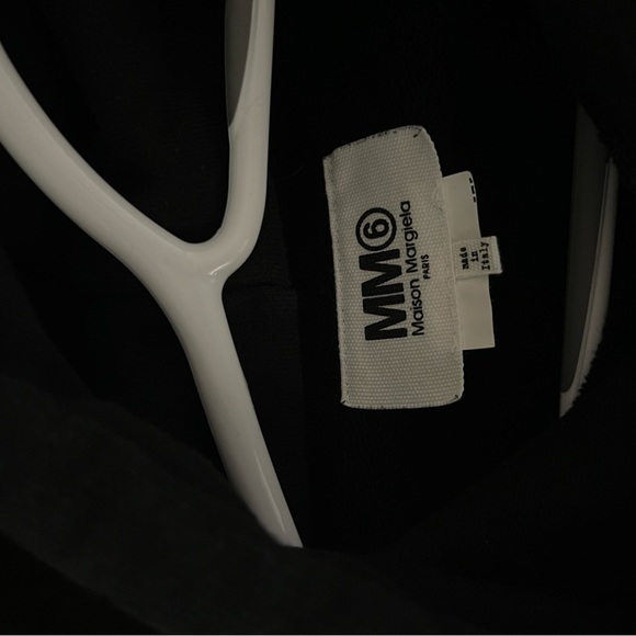 Maison Margiela 6 Slide slit hoodie (black) - Picture 10 of 11